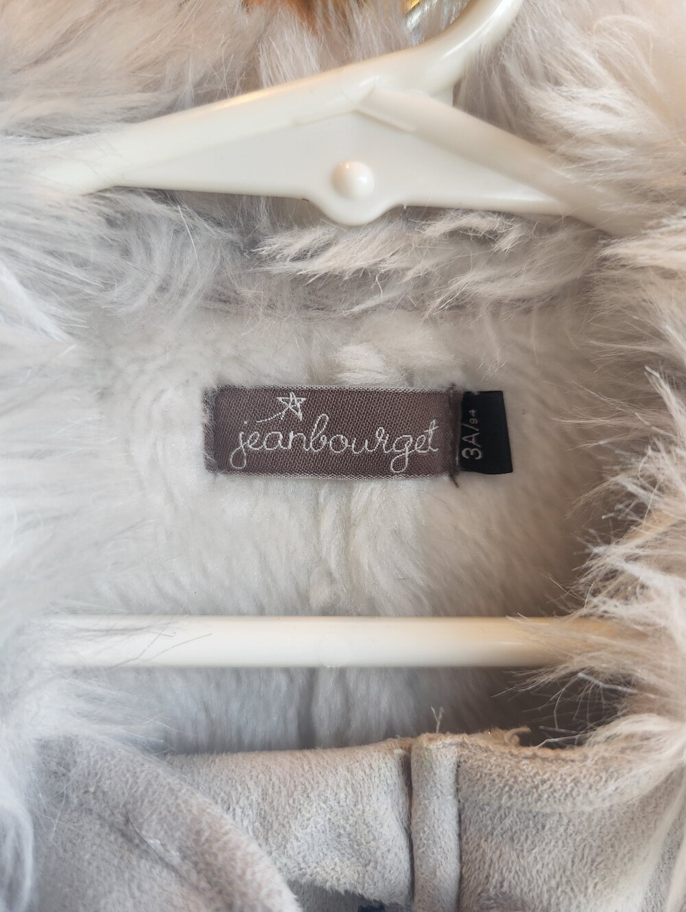 Jean Bourget Girls Faux Suede Fur Hooded Coat Jacket in size 3T - Picture 2 of 3